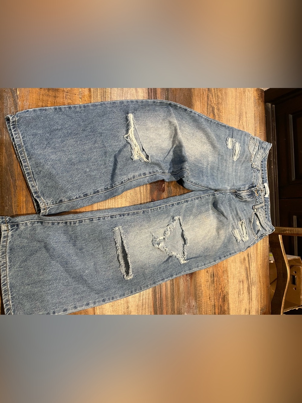 Men's Distressed Blue Denim Jeans